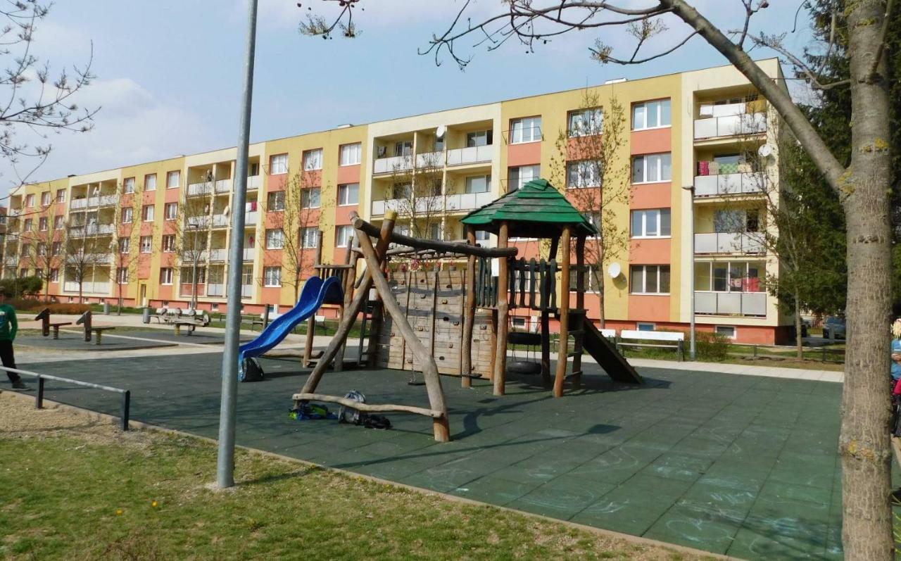 Cozy Blue Apartment Presov Bagian luar foto
